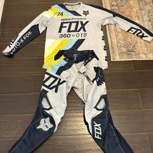 Fox 360 Moto gear set